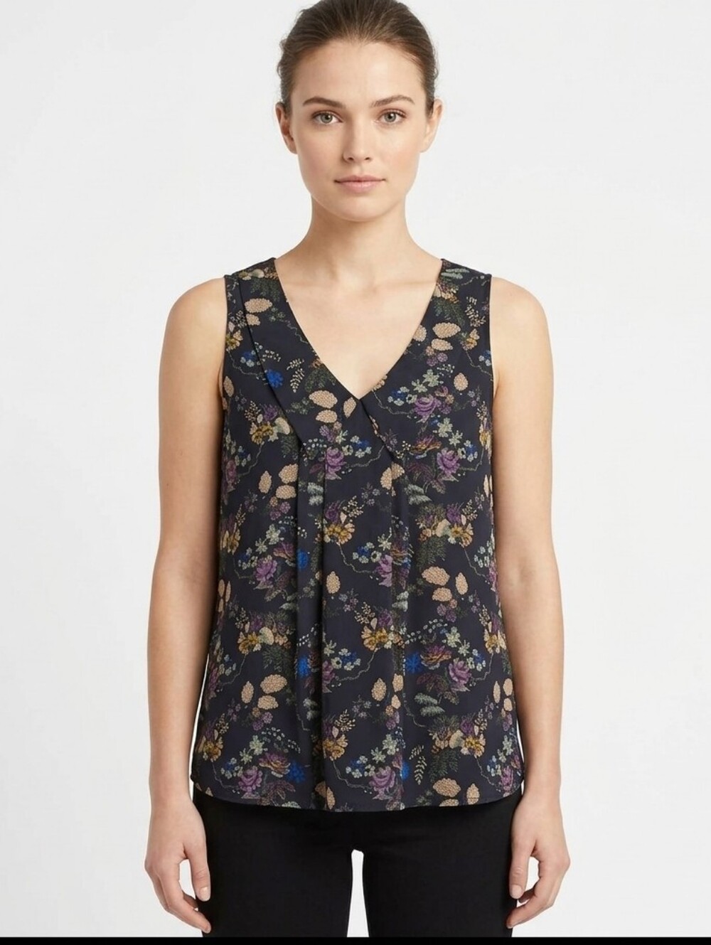 LOVE SQUARED floral sleeveless top size XS